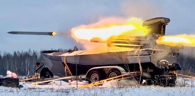 还能这么玩？乌军展出打击型无人艇，配备6具火箭弹发射管！