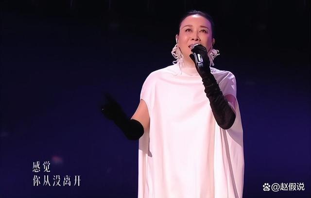 亚当QQ音乐屠榜 国际歌手燃爆《歌手2024》舞台