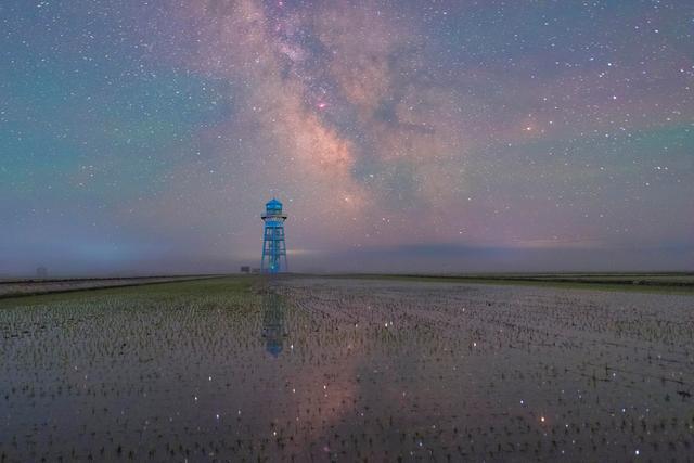 延时摄影看北大仓星空稻田好惊艳 稻田星光画卷美不胜收