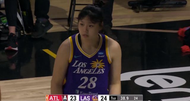 WNBA洛杉矶火花vs康涅狄格太阳 李月汝出战：阳光剑指4连胜