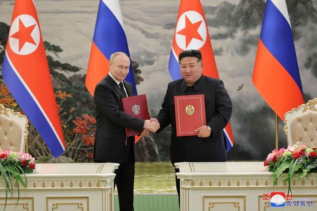 不满俄朝新条约，韩国：考虑对乌克兰供武