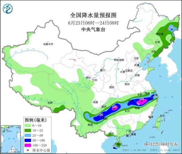 长江中下游强降雨持续 多地面临洪水与地质灾害风险