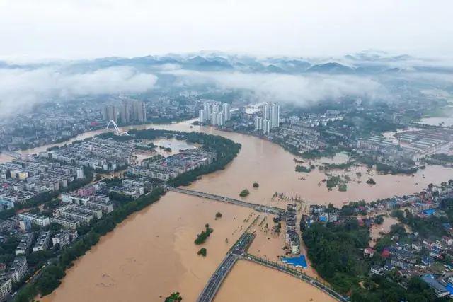 平江本次洪水直接经济损失超25亿 百年一遇洪灾肆虐