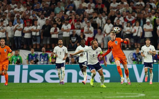 欧洲杯决赛：功利和美丽足球之争 —— 英格兰逆袭之路