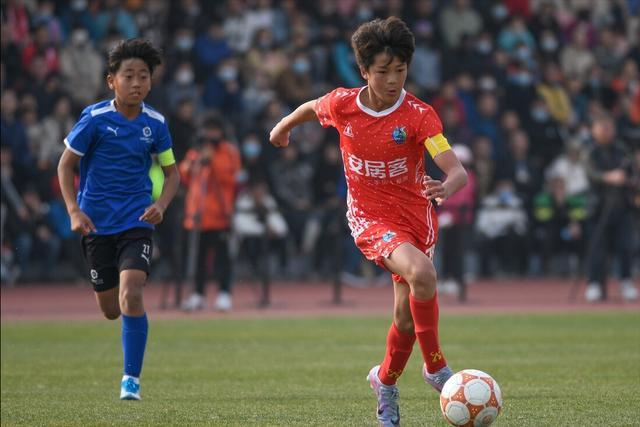 U15国少4比1韩国 足球小将闪耀赛场