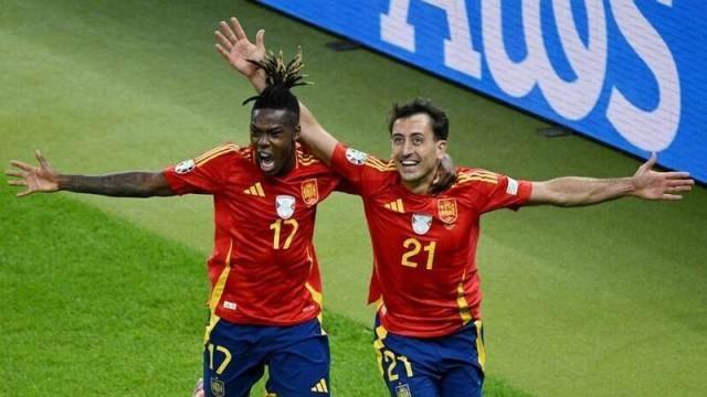西班牙2比1英格兰斩获欧洲杯冠军