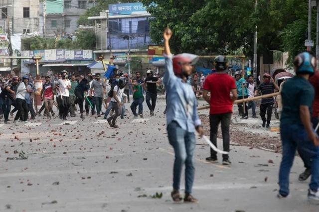 孟加拉抗议活动升级为暴力事件