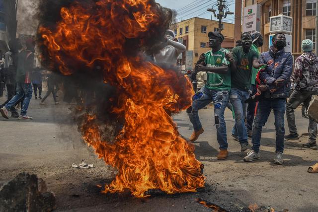 肯尼亚反增税抗议示威升级
