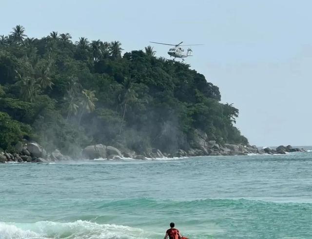 中国游客在泰国普吉岛游泳失踪 风大浪急警示红旗未阻悲剧