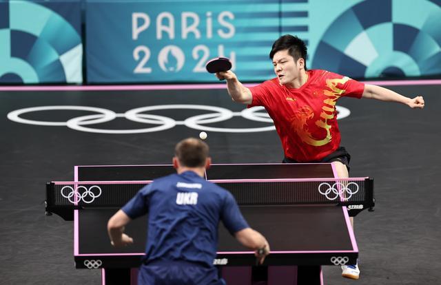 樊振东晋级乒乓球男单32强 强势横扫对手