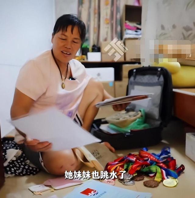 全红婵寄的酒父亲舍不得喝 待女归家共庆祝