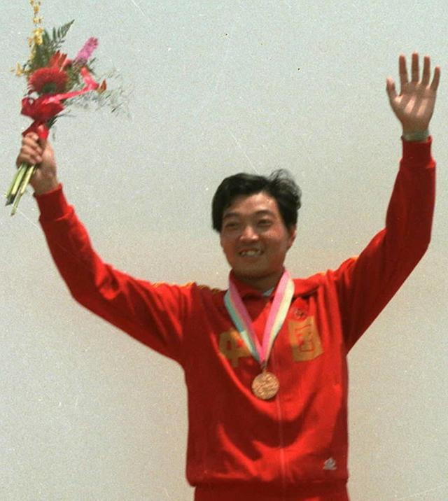 龙清泉：中国力量！两年拿下国际大赛冠军 探索极限低谷涅槃重生