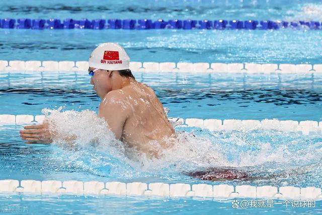 潘展乐第4棒逆天翻盘！男子4x100混接力中国夺金 破美国60年垄断！