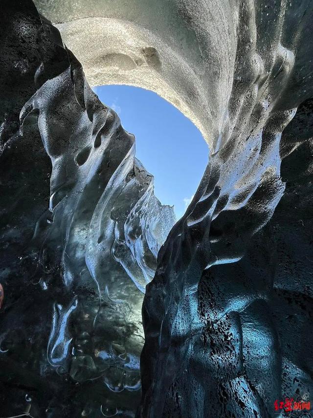 中国游客讲述冰岛景点坍塌生死瞬间 冰墙崩落，幸存者心有余悸