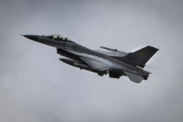 坠毁F-16战机系友军误击？美国回应 尚无定论，调查进行中