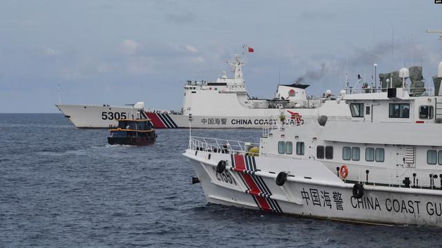 在南海台海问题上 中方撂下了几句话 红线不容触碰，决心坚决捍卫