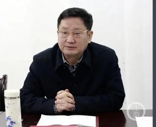 纪委书记送情妇1200万 后被其检举