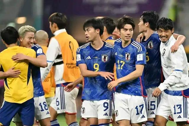 日本球迷：中国男足为了钱和名声踢球 FIFA世界杯为了中国应继续扩军