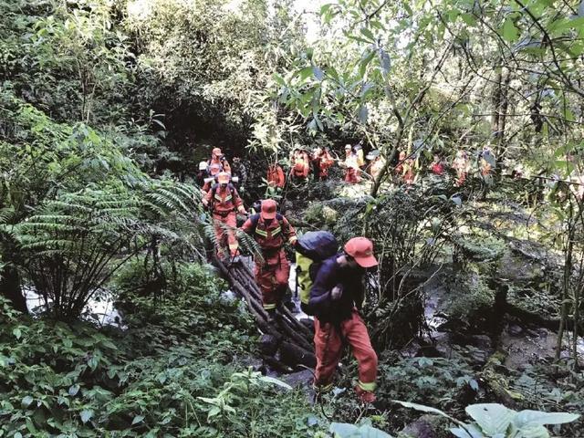 哀牢山曾发生多起人员失联遇难 自然魅力与隐秘危险并存