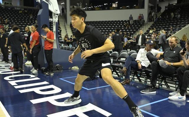 崔永熙和河村勇辉季前赛数据对比 亚洲新星的NBA首秀透视