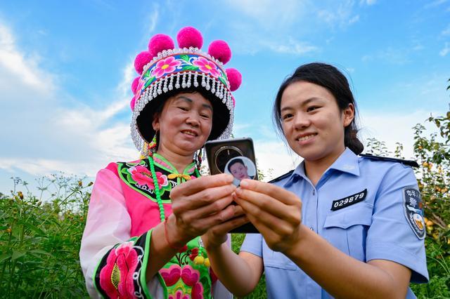 90后民警自制黑科技警民联系卡 NFC芯片便捷服务留守老人