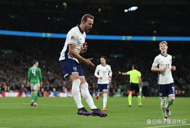 5-0！5分钟3球打爆宿敌 FIFA第4雪耻 6战5胜头名出线升级成功 三狮军团展雄风