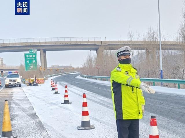 甘肃多条高速公路实施管制