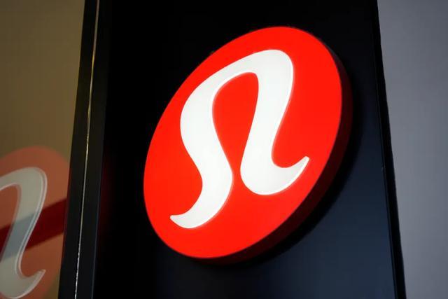 美国夫妻大盗连偷五个州Lululemon 百万商品被盗