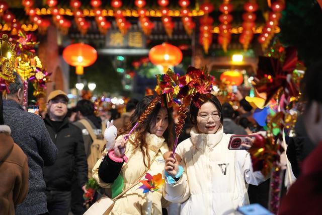 民俗学者解读春节入列非遗名录 全人类共享的文化遗产