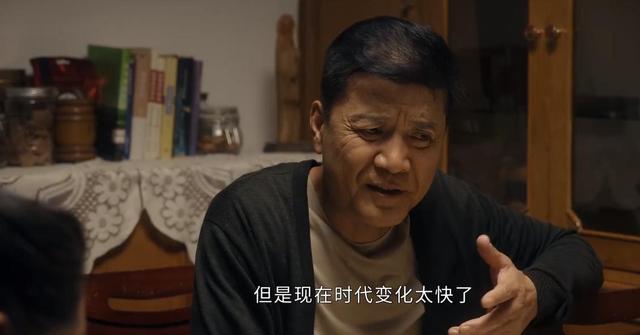 关宏峰以关宏宇的身份下线 兄弟命运引猜测