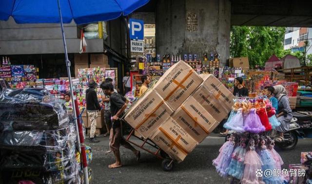 印尼对奢侈品实施12%增值税 富人税调整引发关注