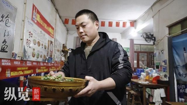 邯郸“涛的饭店”突然火爆全网 家乡味道引共鸣