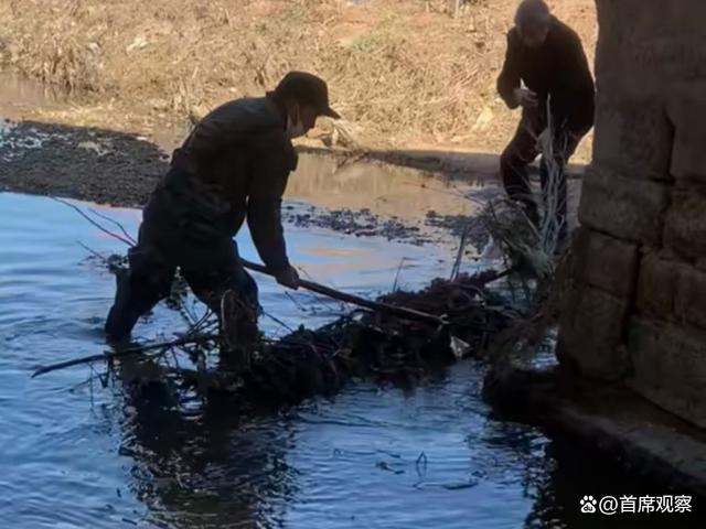 河南男孩落水30天后被找到 悲剧引发安全反思