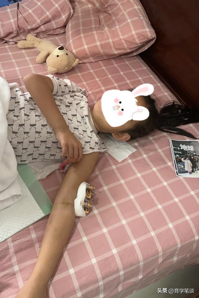 9岁女童从25楼坠落生还喊妈妈救我 奇迹般的生还
