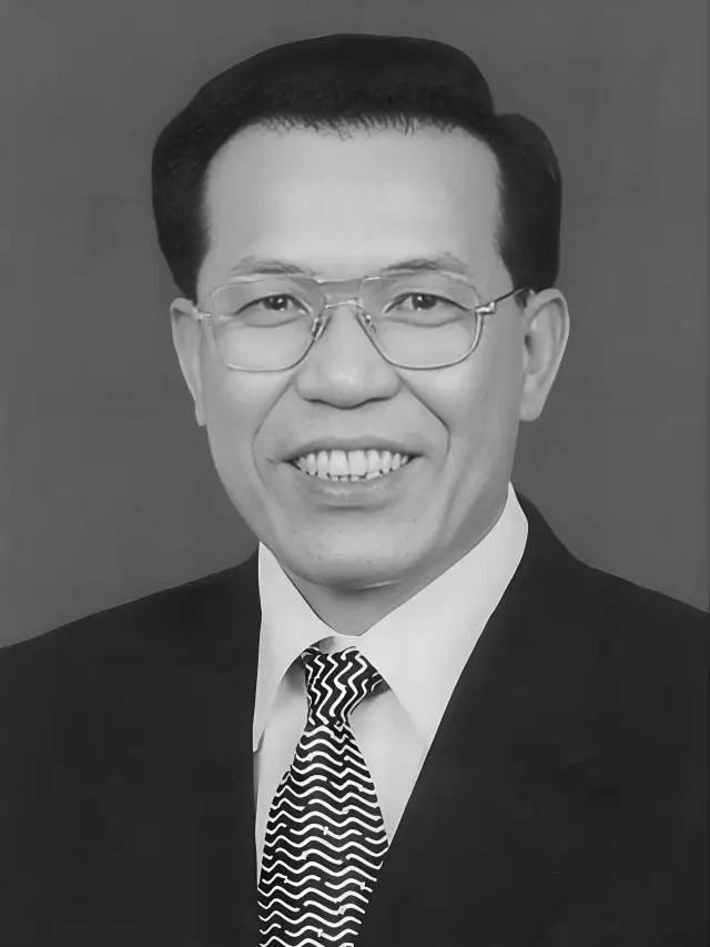 广东省原省长卢瑞华逝世 享年88岁