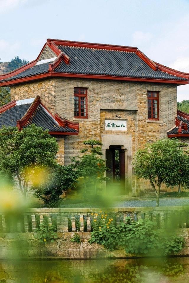 李默庵故居618万起拍被撤回 补充资料后将重拍