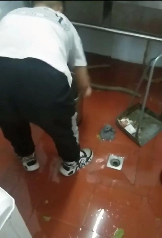 家人回應(yīng)16歲少年因救人溺亡 英勇事跡感動眾人