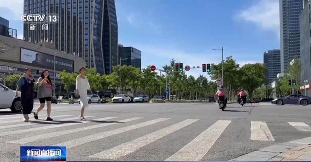 夏季高溫天氣警惕冷中暑 科學管理冷熱切換