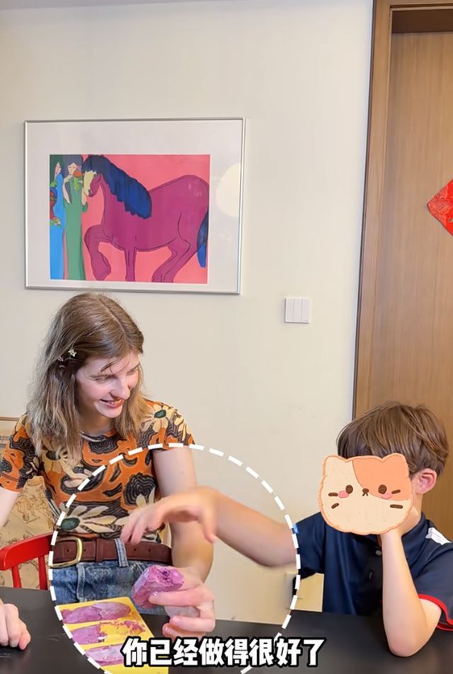 董力兒子7歲近照 父子同框惹眼