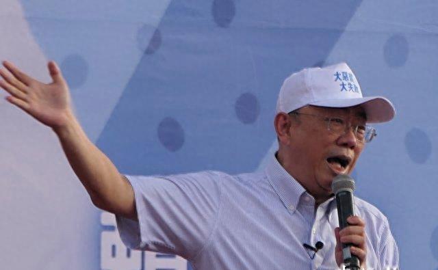 賴清德為何無預(yù)警叫停第五講 臺(tái)風(fēng)借口遭質(zhì)疑