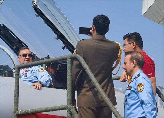 博主：伊朗采购歼10可实现中伊双赢 共同利益与挑战并存