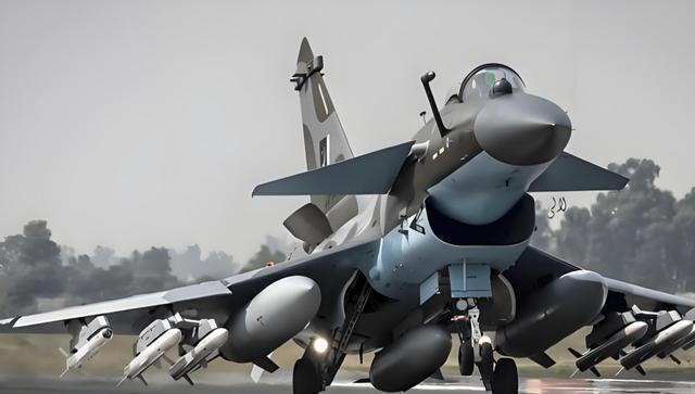 专家：巴空军用霹雳15给美国出难题 彰显空战自信
