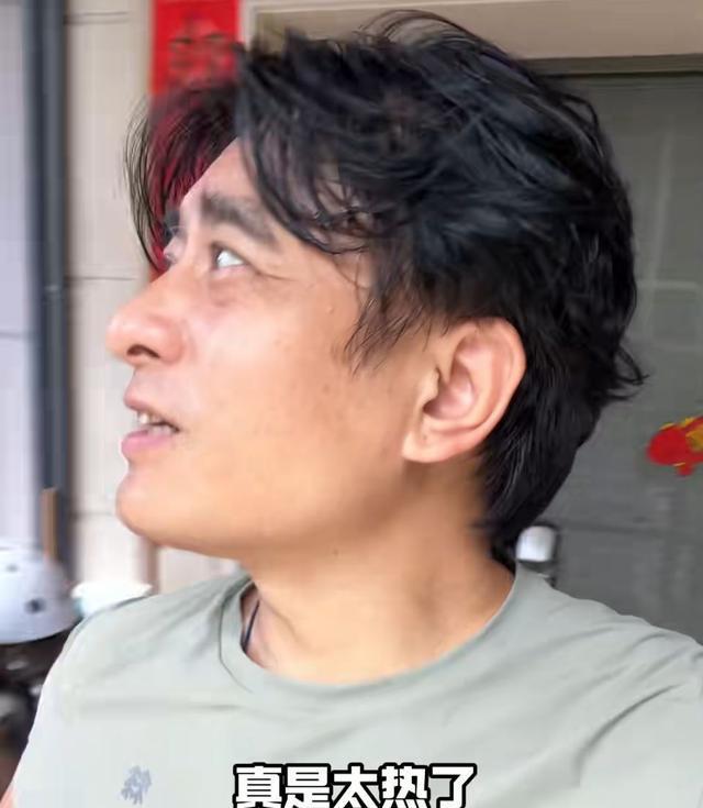 奶奶不舍得開空調(diào) 孫女一招瞞天過海！