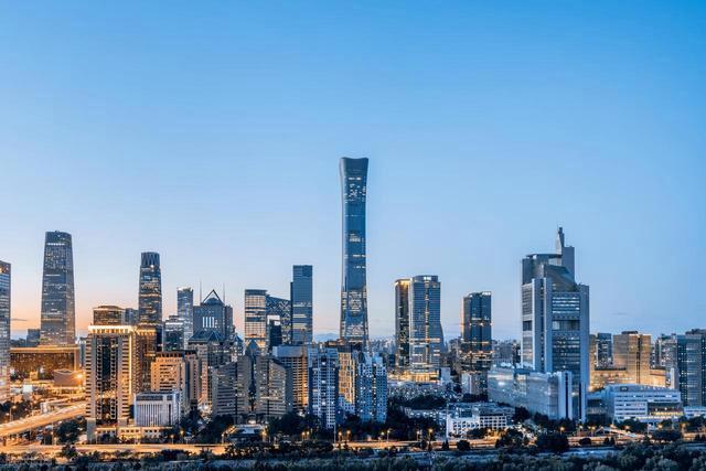 分析師稱房地產救市又要大升級了，2025年下半年房價會止跌上漲嗎,？