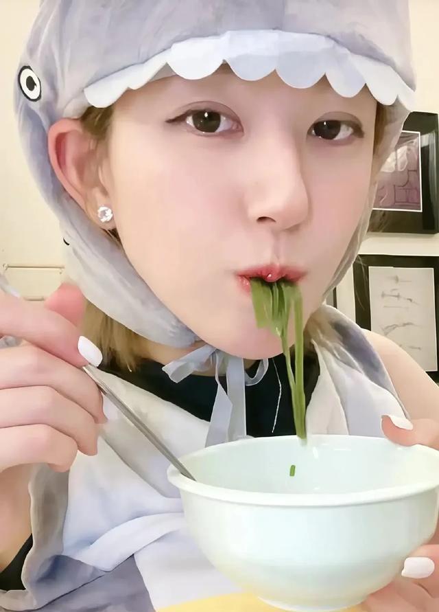 陜西冰雹蘋果：趙露思直播助銷引發關注