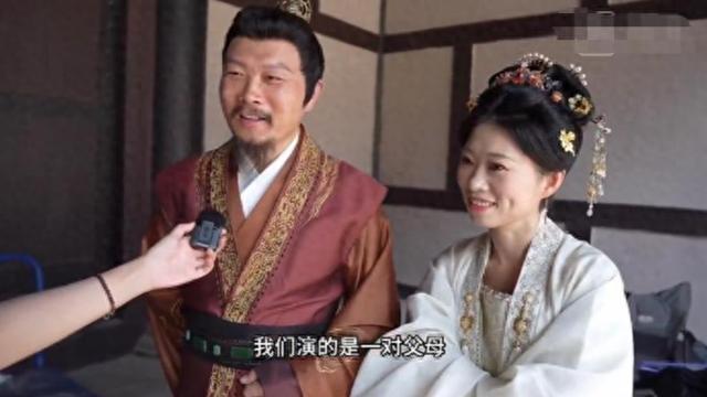 急缺霸总的爹女主的妈