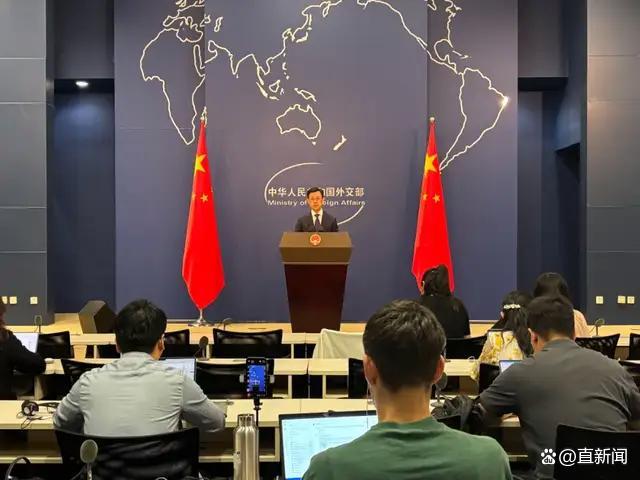 林佳龙窜访纽约，外交部：削尖脑袋到处钻营