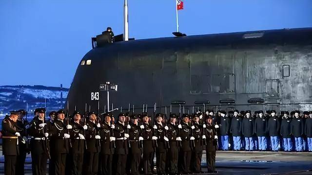 俄潜艇在地中海燃油泄漏能看出什么 海军衰败的警钟