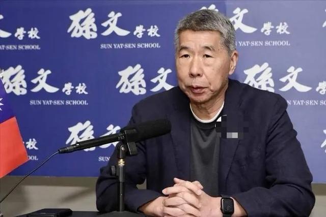 郑丽文回应被张亚中批评：感谢指正，展现合作姿态