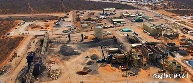 人民币还是美元?铁矿石巨头低头记 货币结算权之争